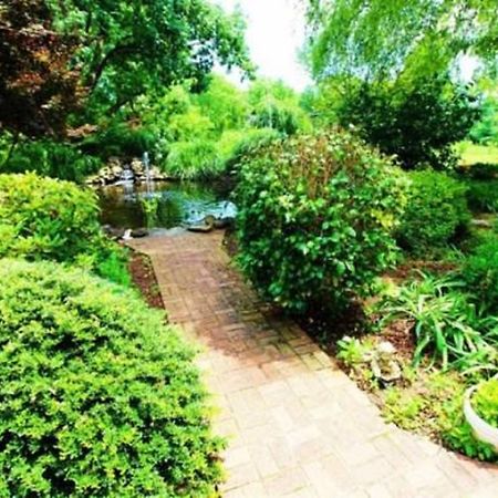 Winridge Manor Bed And Breakfast Madison Heights Buitenkant foto