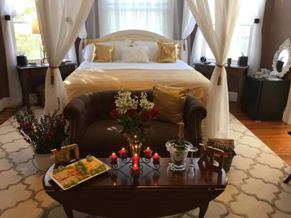 Winridge Manor Bed And Breakfast Madison Heights Buitenkant foto